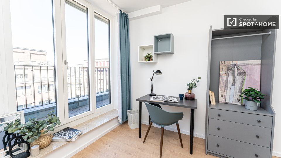 Double room Berlin, 9 beds, 158m² — photo 7