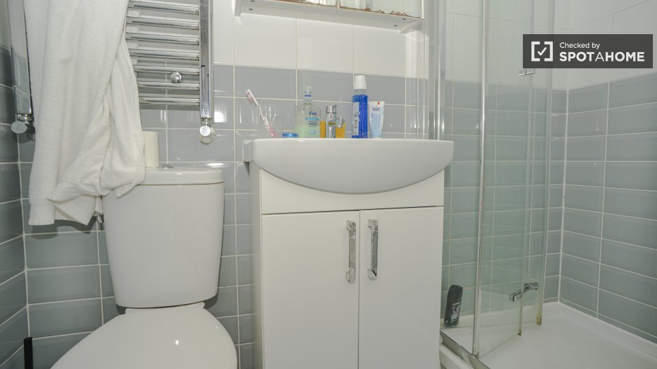 Apartment London, 2 beds — photo 4
