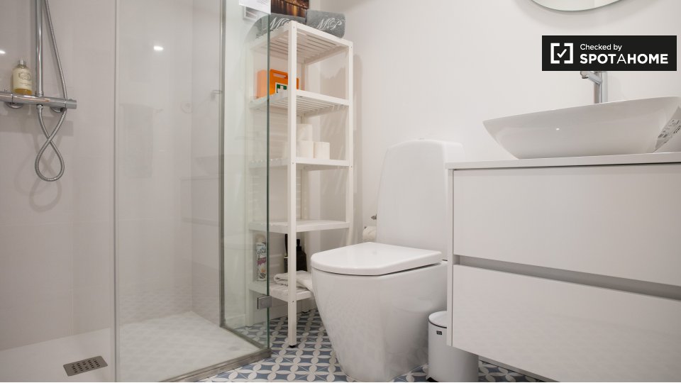 Apartment Porto, 1 bed, 65m² — photo 14