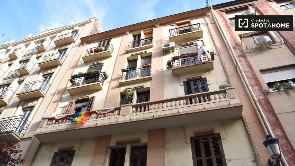 Double room Valencia, 4 beds, 80m² — photo 18