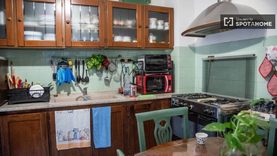 Double room Rome, 2 beds, 120m² — photo 14