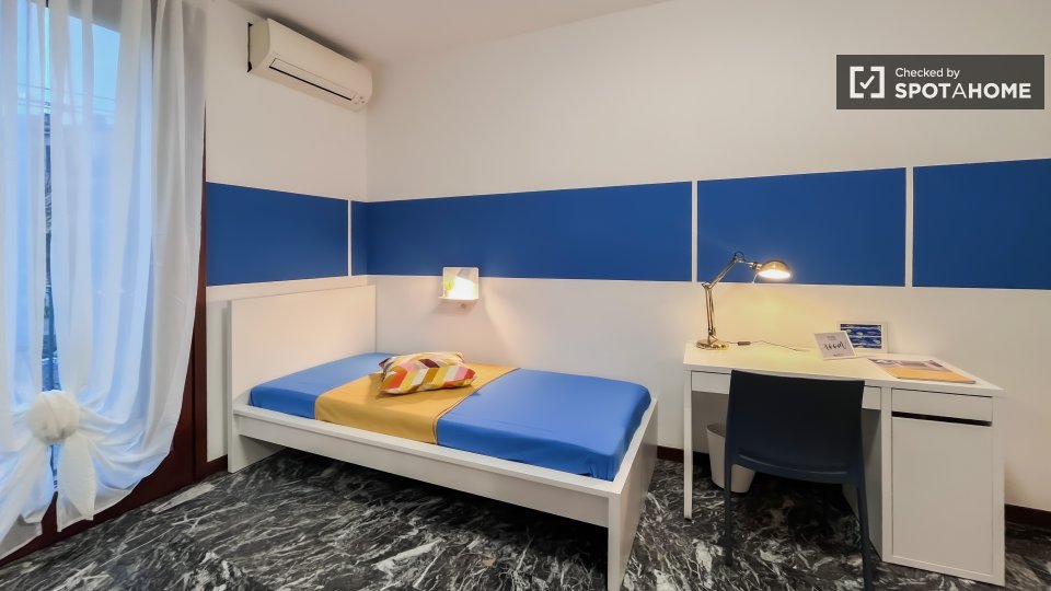 Double room Milan, 6 beds, 102m² — photo 1