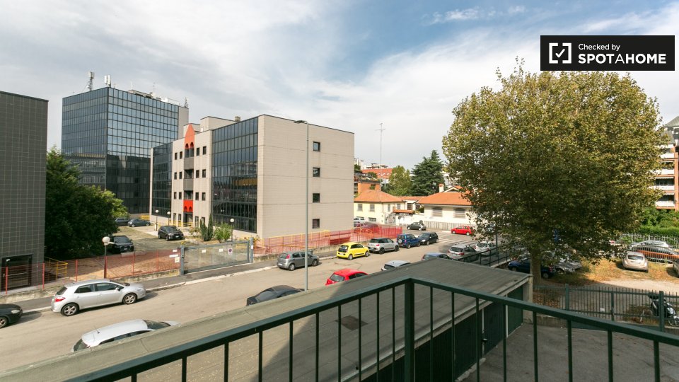Double room Milan, 3 beds, 75m² — photo 5