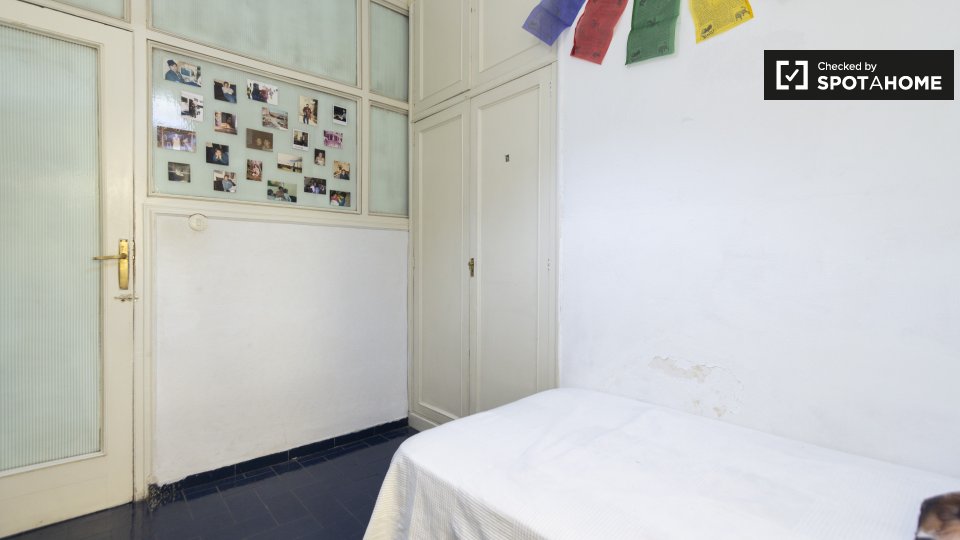 Double room Madrid, 9 beds — photo 4