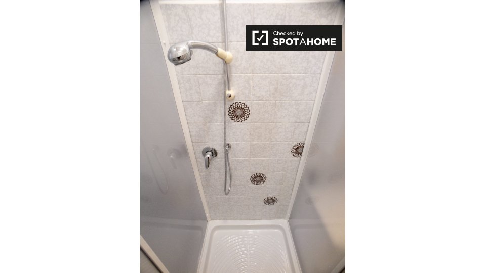 Double room Milan, 3 beds, 70m² — photo 16