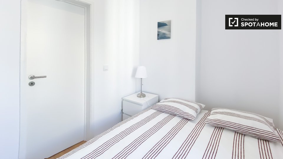 Apartment mono Lisbon — photo 12