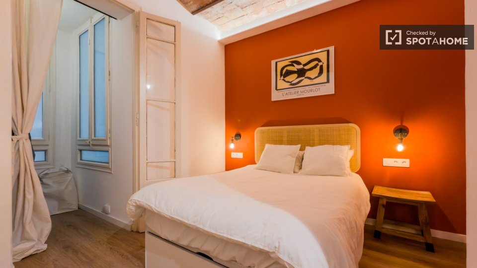 Double room Barcelona, 4 beds — photo 13