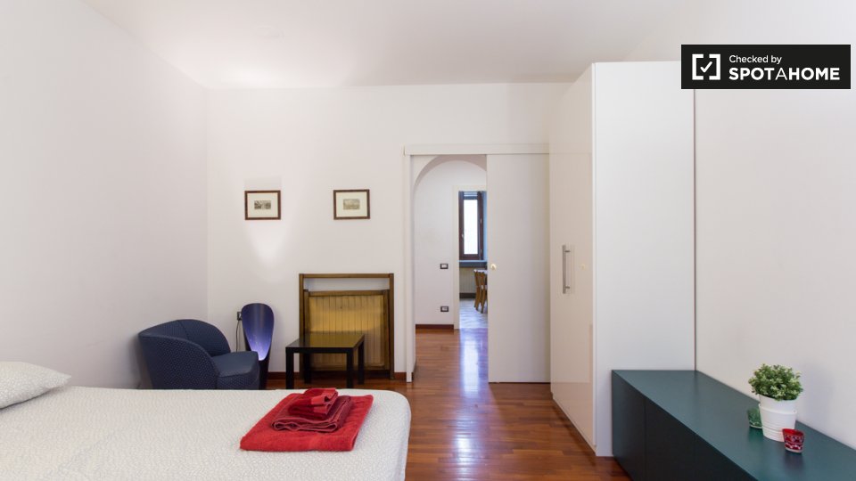 Double room Milan, 4 beds — photo 5