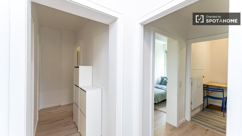Double room Berlin, 5 beds, 59m² — photo 17
