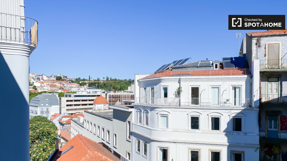 Apartment Lisbon, 1 bed — photo 11