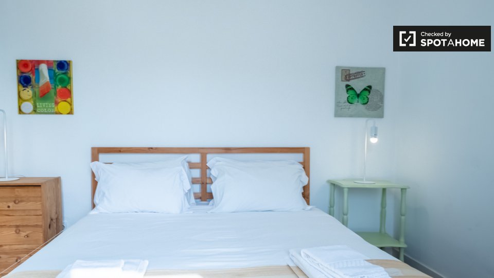 Apartment Lisbon, 1 bed — photo 15