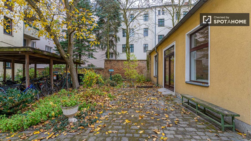 Double room Berlin, 12 beds, 170m² — photo 50