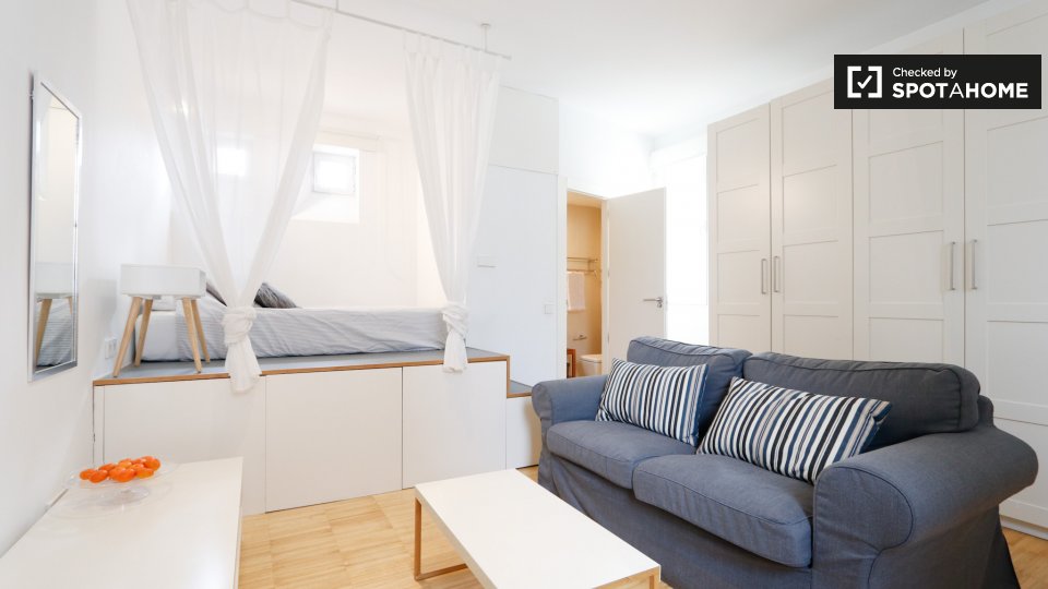 Apartment mono Madrid, 35m² — photo 1