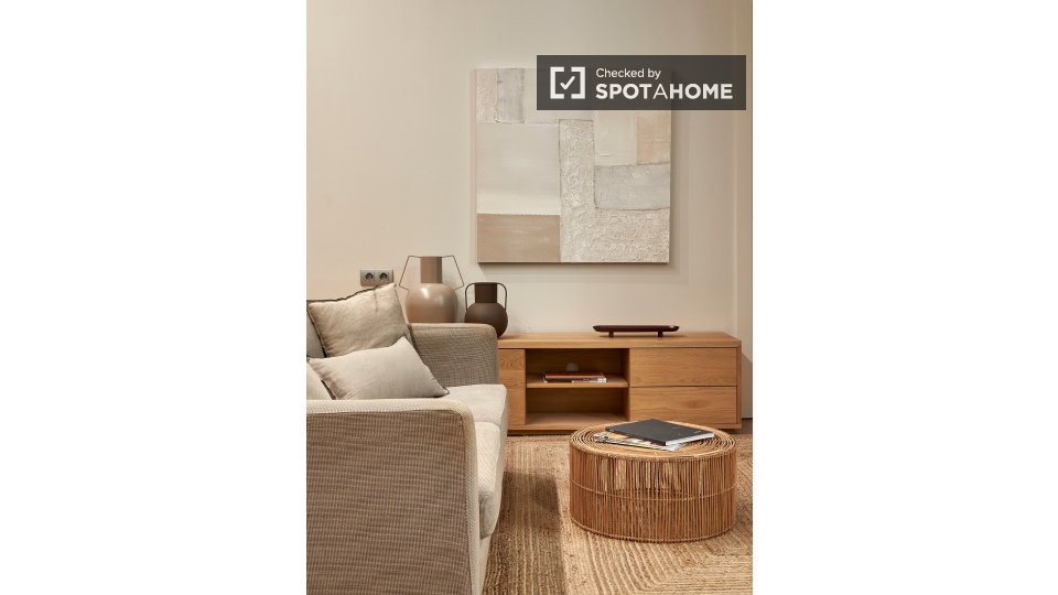 Apartment Barcelona, 2 beds — photo 16