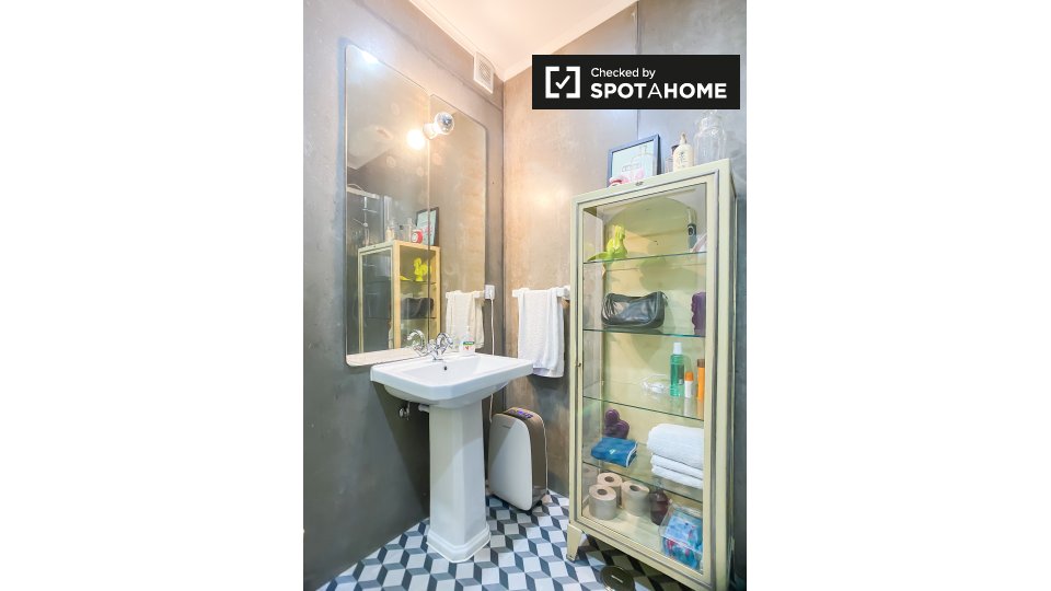 Apartment mono Lisbon, 45m² — photo 9