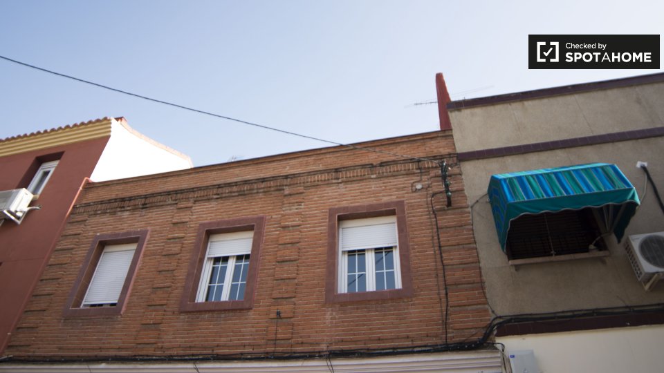 Double room Madrid, 4 beds, 80m² — photo 14