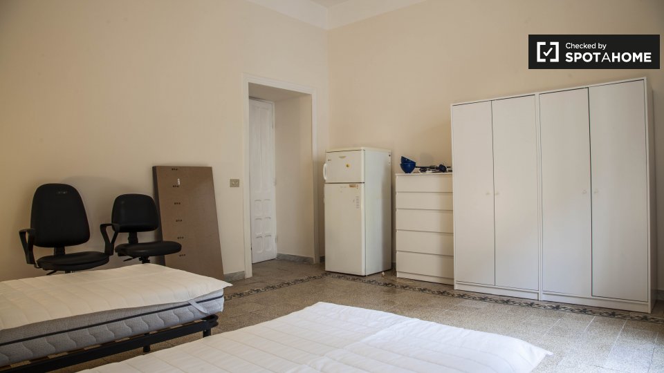 Double room Rome, 5 beds — photo 3