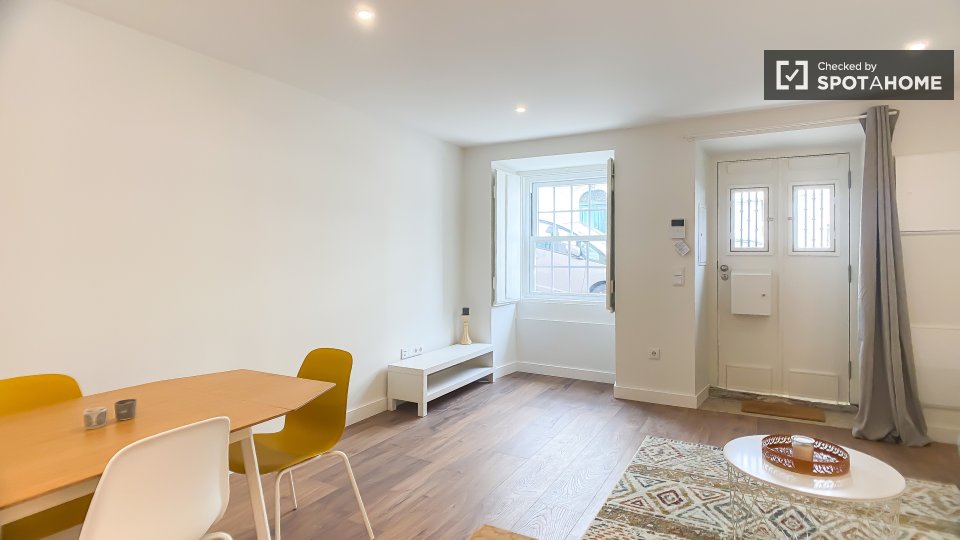 Apartment Lisbon, 1 bed, 50m² — photo 13