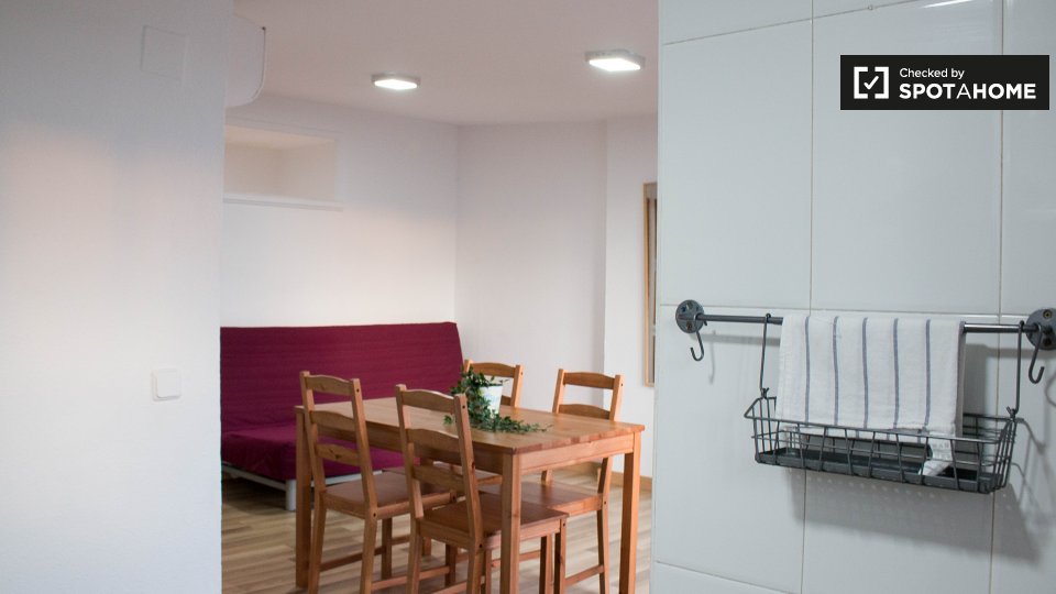 Apartment Barcelona, 1 bed, 55m² — photo 3