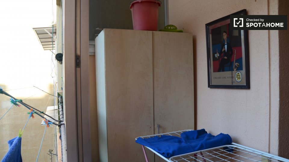 Double room Barcelona, 4 beds, 84m² — photo 15