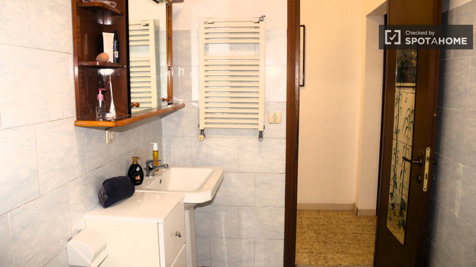 Double room Rome, 5 beds — photo 2
