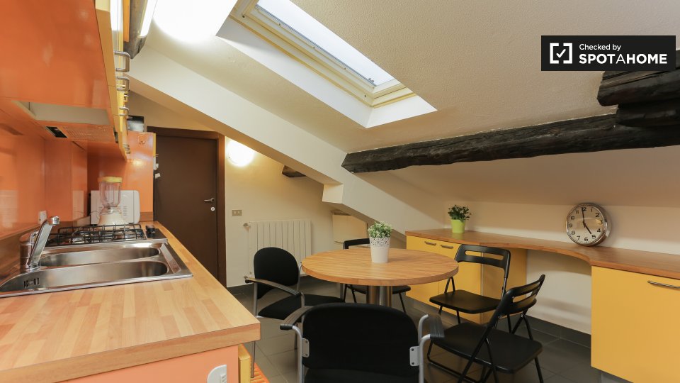 Double room Milan, 6 beds, 160m² — photo 19