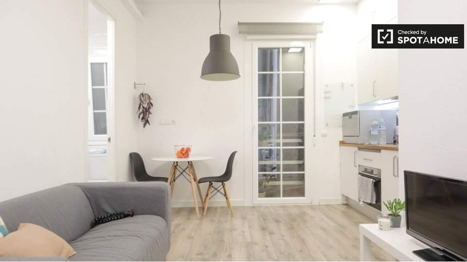 Apartment Madrid, 1 bed, 34m² — photo 1