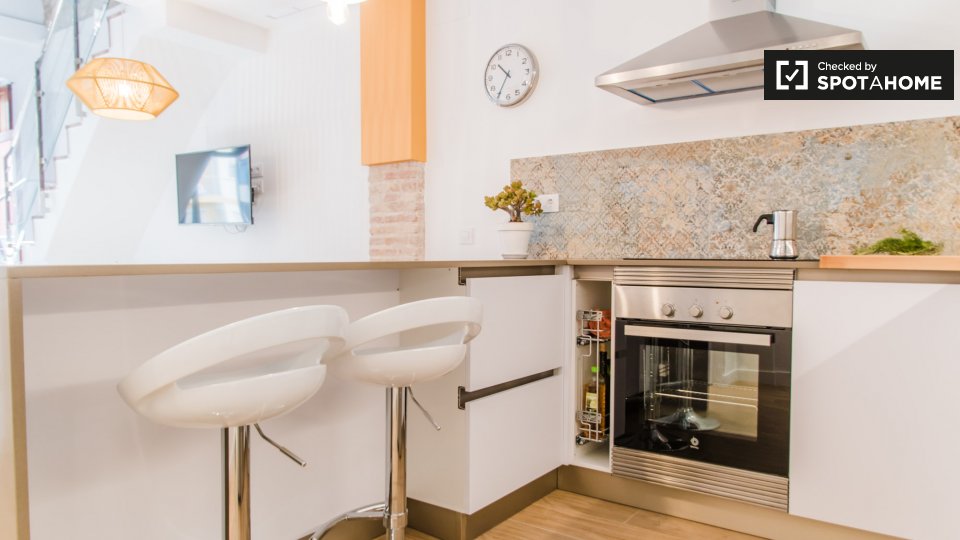 Apartment Valencia, 2 beds, 80m² — photo 15