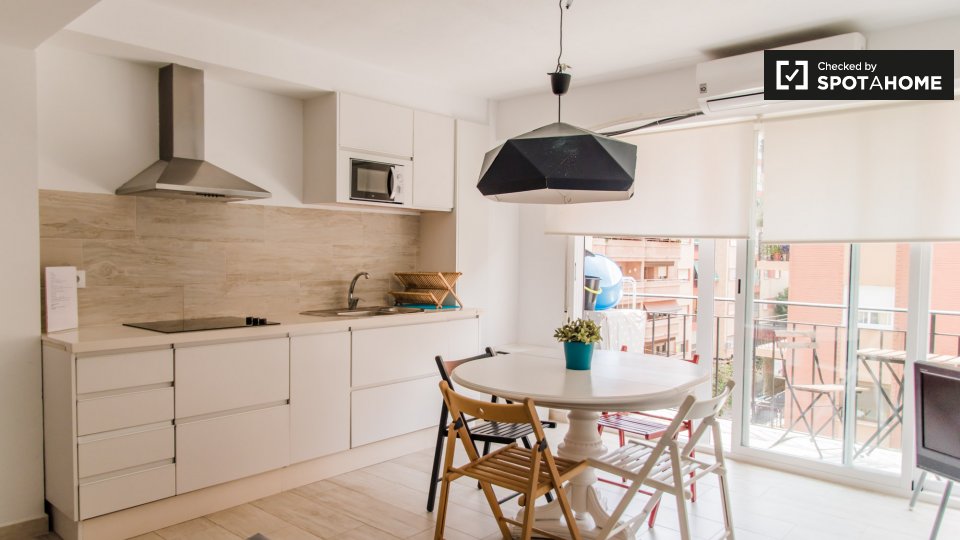 Apartment Valencia, 2 beds, 65m² — photo 1