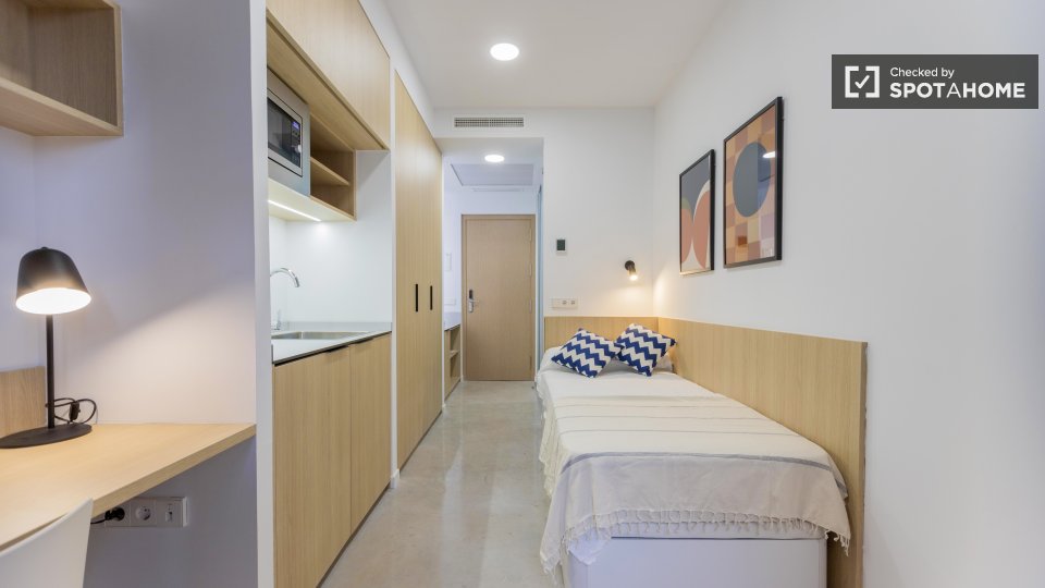 Double room Valencia, 70 beds — photo 4