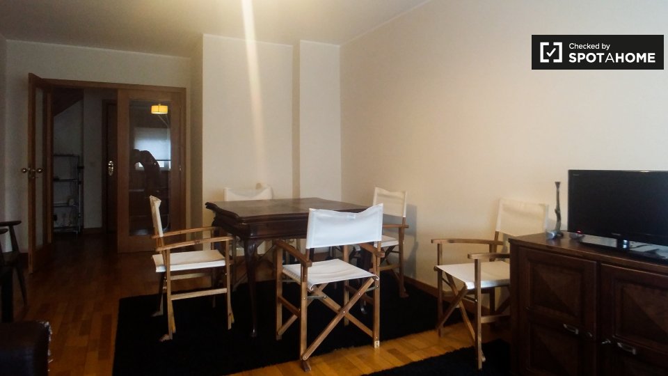 Double room Porto, 2 beds, 70m² — photo 6