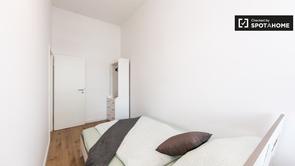 Double room Berlin, 5 beds — photo 3