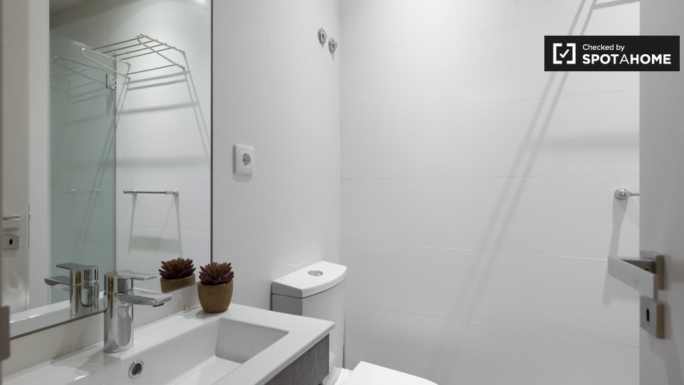 Apartment Porto, 3 beds, 149m² — photo 8