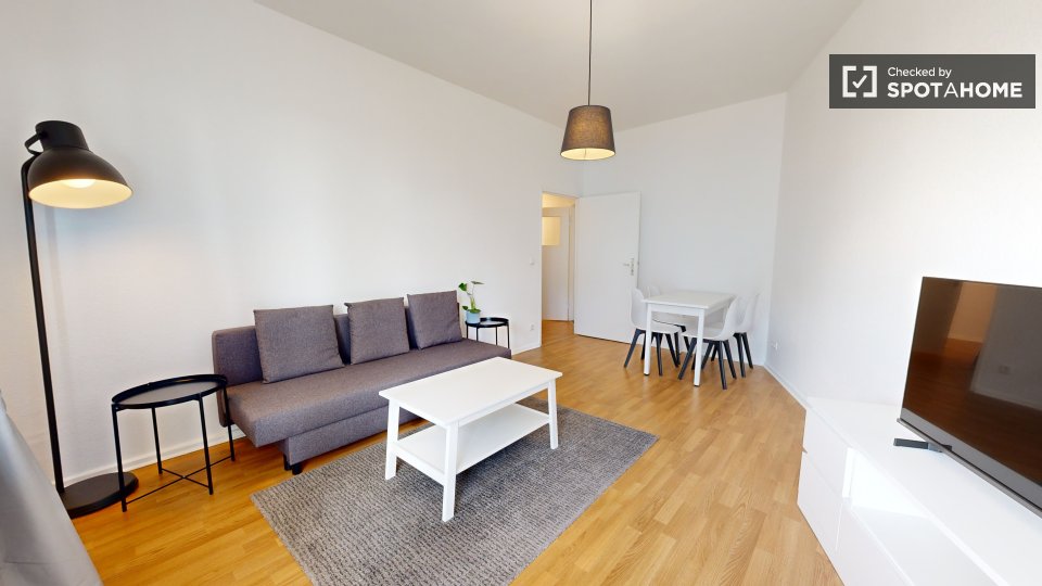 Apartment Berlin, 1 bed, 57m² — photo 3