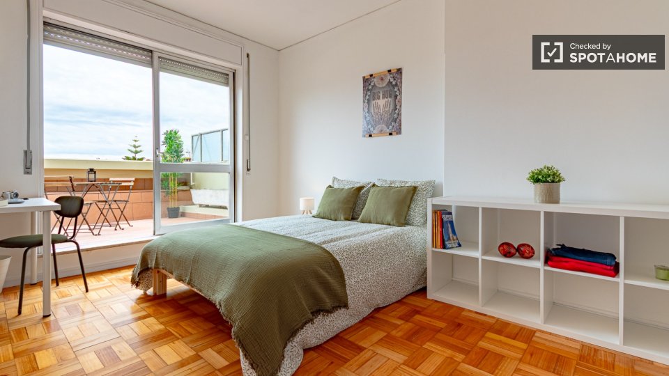 Double room Porto, 4 beds — photo 18