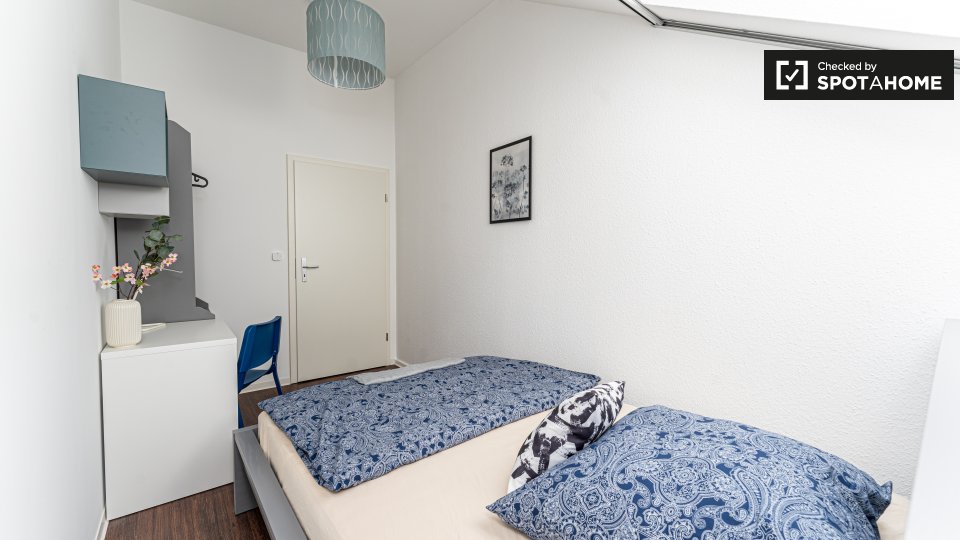 Double room Berlin, 6 beds — photo 8