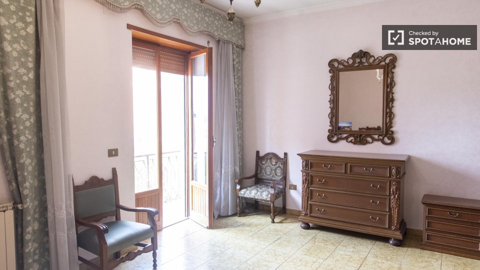 Double room Rome, 7 beds — photo 11