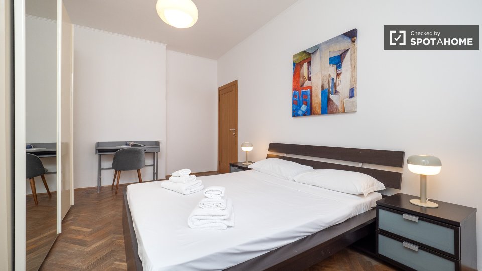Double room Milan, 2 beds — photo 4