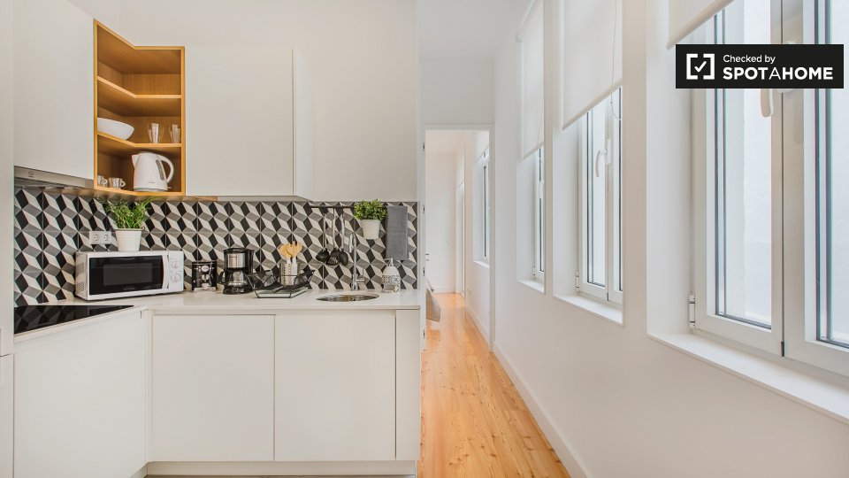 Apartment Porto, 1 bed, 70m² — photo 12