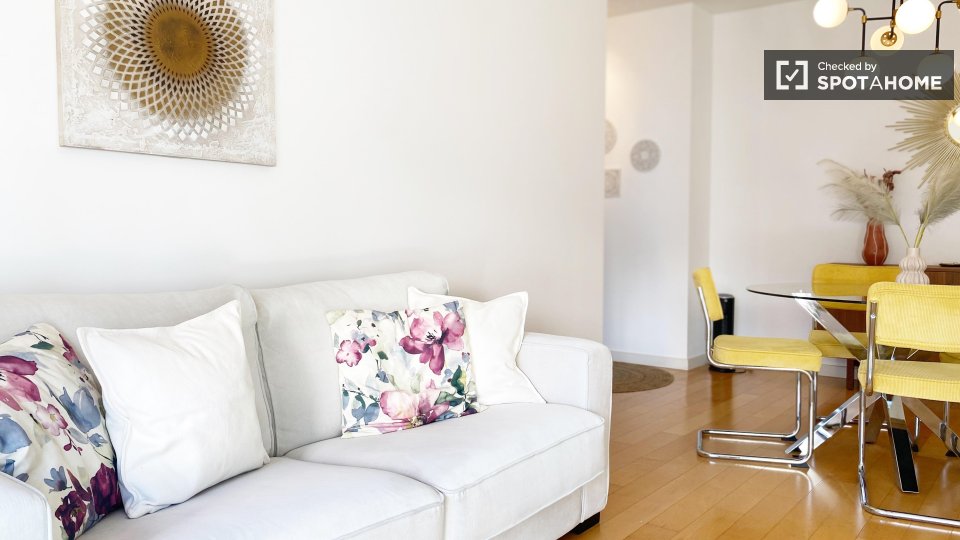 Apartment Lisbon, 1 bed — photo 15