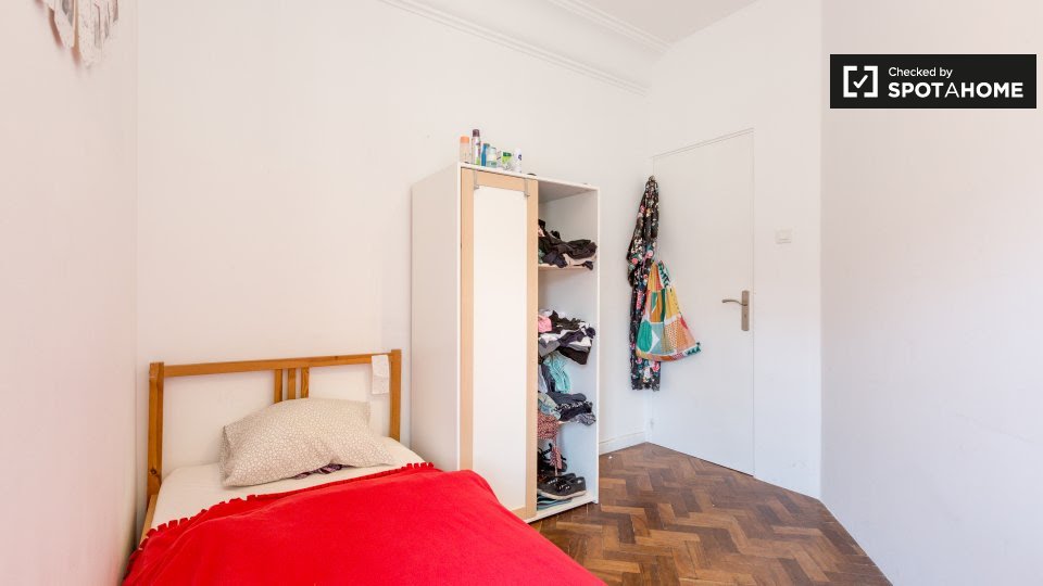 Double room Lisbon, 7 beds, 100m² — photo 3