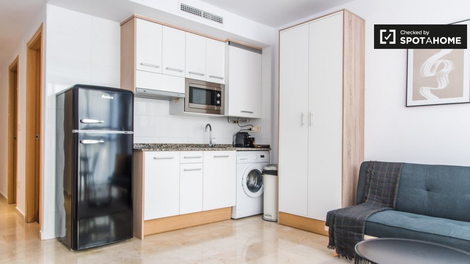 Apartment Valencia, 1 bed, 60m² — photo 2
