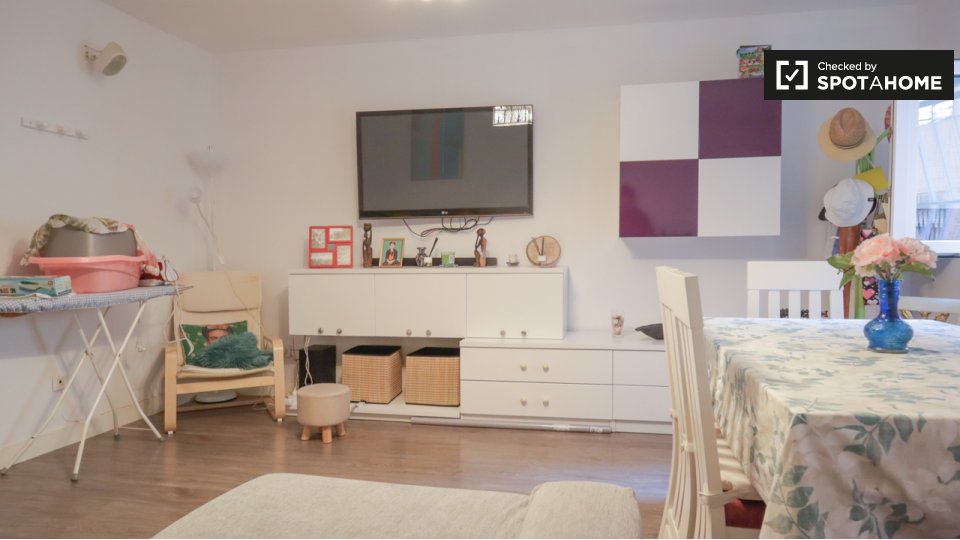 Double room Madrid, 2 beds — photo 1