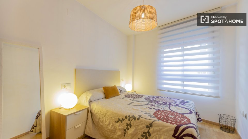 Apartment Valencia, 2 beds, 78m² — photo 26