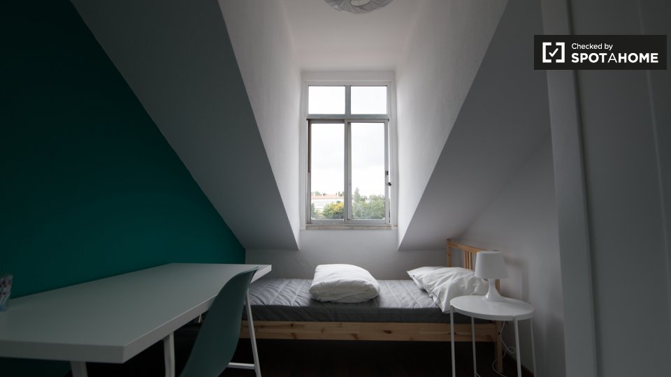 Double room Lisbon, 6 beds, 100m² — photo 6