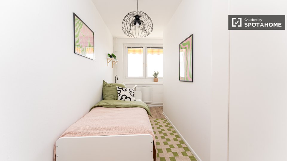 Double room Berlin, 4 beds, 62m² — photo 19