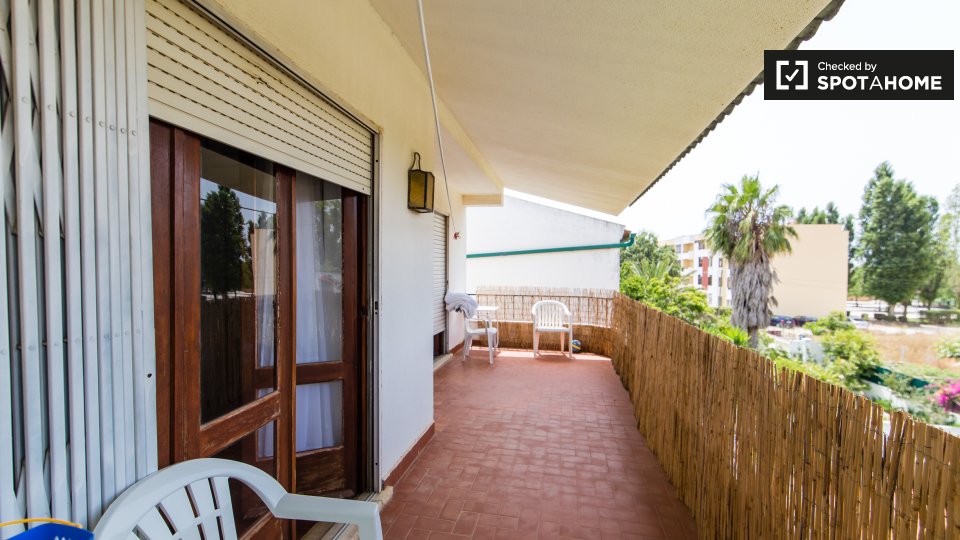 Double room Lisbon, 7 beds — photo 21