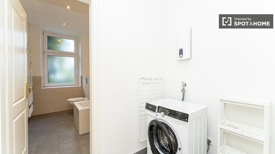 Apartment Berlin, 1 bed, 72m² — photo 17