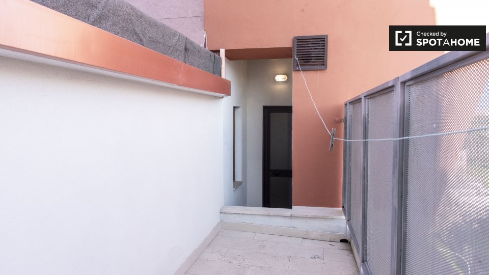 Apartment Rome, 1 bed — photo 13