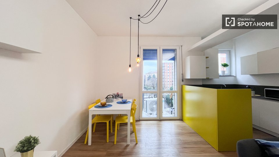 Double room Milan, 2 beds, 65m² — photo 8